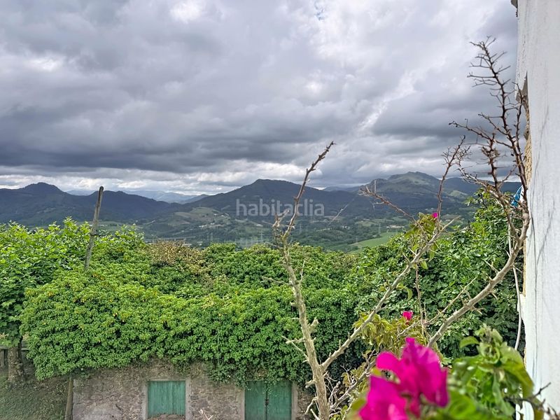 Foto bc95a333-03c5-4db0-99ad-d565254e7da8. Casa amb calefacció aparcament a Hernani
