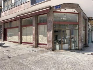 Local Comercial a Calle BITERI