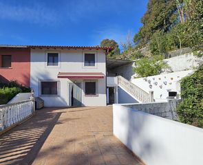 Casa adossada  Camino zandardegi. Oportunidad. adosado en intxaurrondo