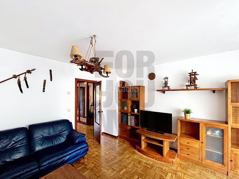 Foto bbd3863f-6674-4898-9e6a-f8a6c73aa31b. Pis amb calefacció aparcament a Oiartzun