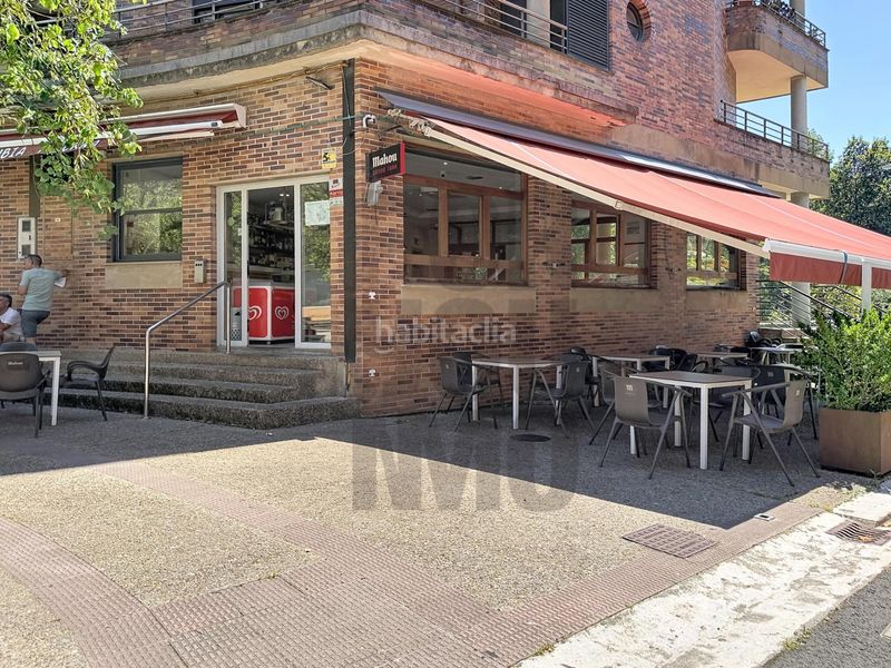 Foto 85beabd9-3b12-4028-ab5f-2c4795a59e99. Lloguer local comercial a Hernani