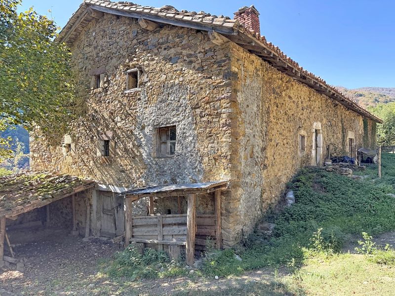 Foto 765686ba-78d2-4fe4-9b16-990942dd7691. Casa a Ezkurra