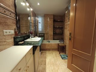 Etagenwohnung in Playa Poniente