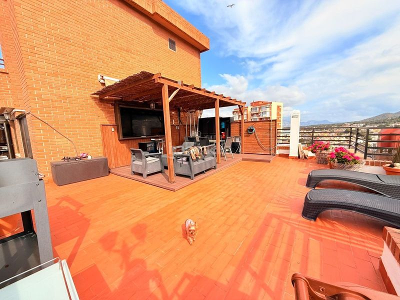 Foto d5d911f9-26e8-4c9b-bda7-f853bc7aeeb7. Ático en Sierra Helada Benidorm