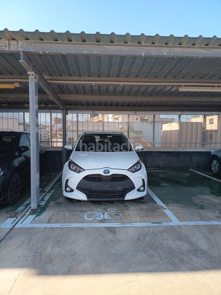 Foto f676dba1-149a-4d93-b822-83f86a9307c8. Aparcament cotxe a Centro Urbano Benidorm