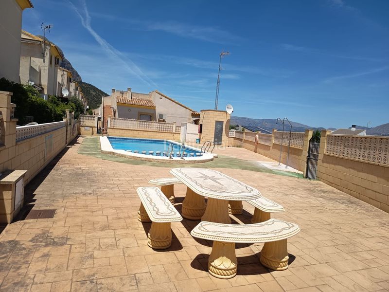 Foto de1bf67a-b21b-468e-9d11-bdb63b4f9222. Casa amb piscina a La Alberca Polop