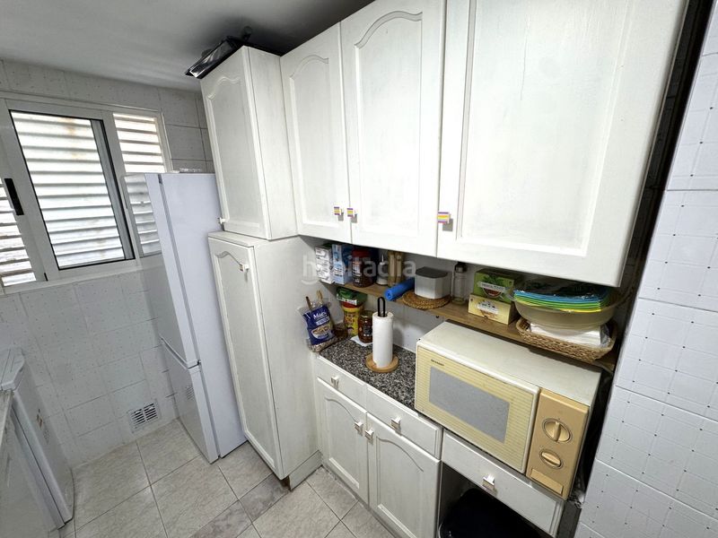 Foto 26878d01-e9c6-4d2b-86e6-b55f362ee19c. Apartament amb calefacció piscina a Levante Alto Benidorm