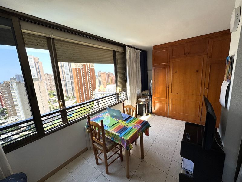Foto 6abe413c-941d-4d45-8e65-17c0d59149fe. Apartament amb calefacció piscina a Levante Alto Benidorm