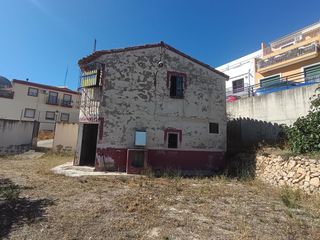 Masia a Callosa d´en Sarrià