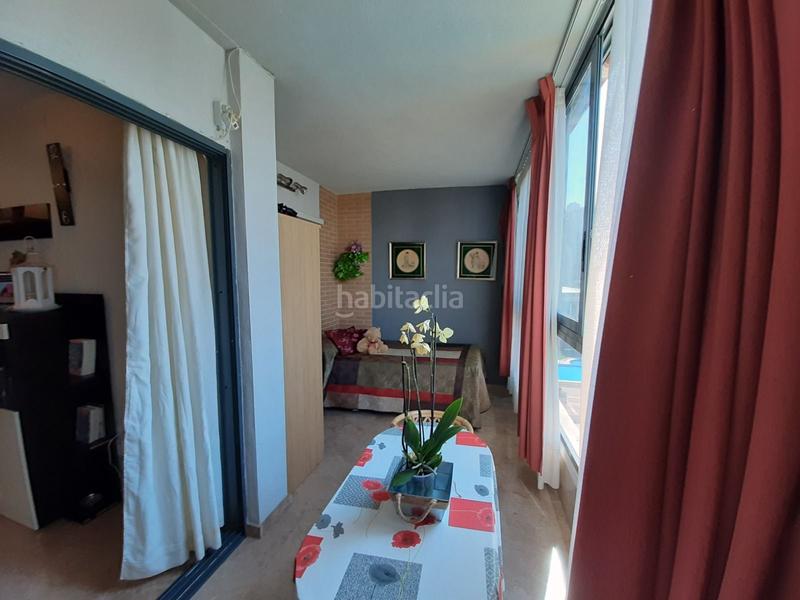 Foto 0d252587-2306-43a5-b563-8b9d41d7192c. Piccolo appartamento con riscaldamento in Playa Poniente Benidorm