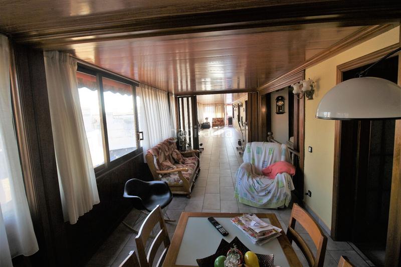 Foto 4c2703fc-7e53-43bb-b61b-6056d2905192. Attique dans Centro Urbano Benidorm