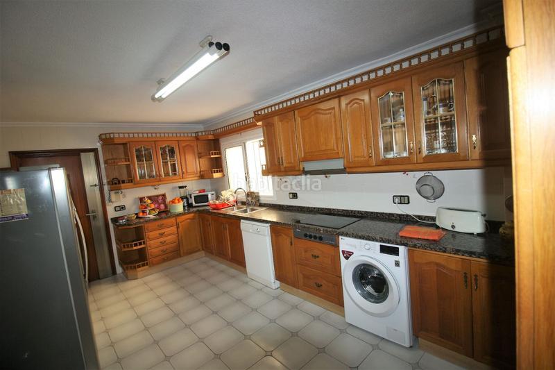 Foto ee841863-d9f5-4031-9224-a6e9a7f0f99f. Penthouse in Centro Urbano Benidorm