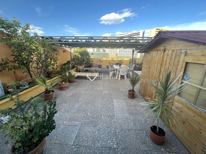 Foto 49719c3b-7634-4c23-8ae8-ae85dd40bf2b. Dreistöckige wohnung in Centro Urbano Benidorm