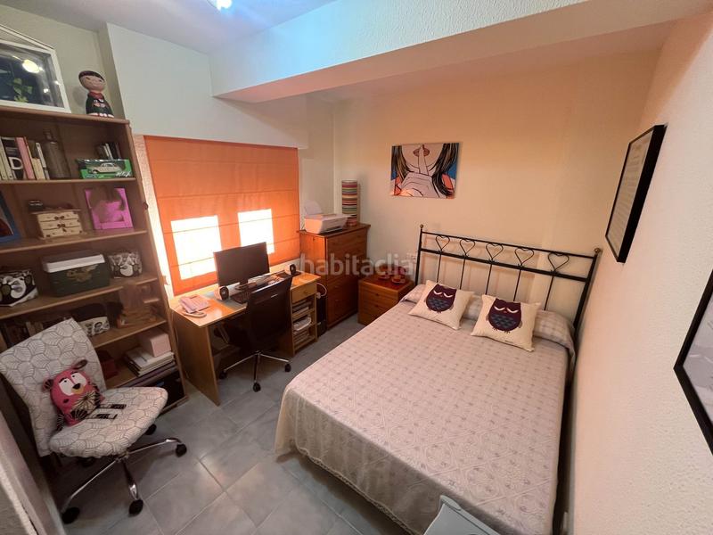 Foto f3ab4253-c0b7-4fd3-8a43-b08da4926b3f. Dreistöckige wohnung in Centro Urbano Benidorm