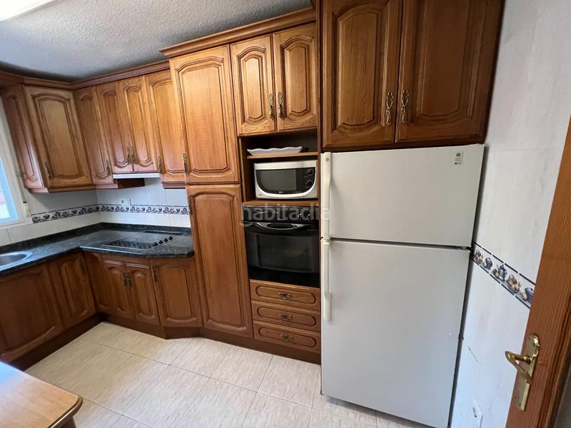 Foto 9d922389-fea0-4ffb-acc0-d9ad2a8cf084. Location appartement avec chauffage piscine dans Levante Alto Benidorm