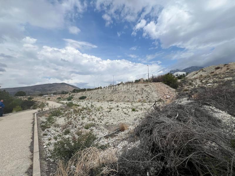 Foto f8d5c576-d777-4b0d-87ce-371428936d4f. Terrain résidentiel dans balcón de Finestrat-terra marina Finestrat