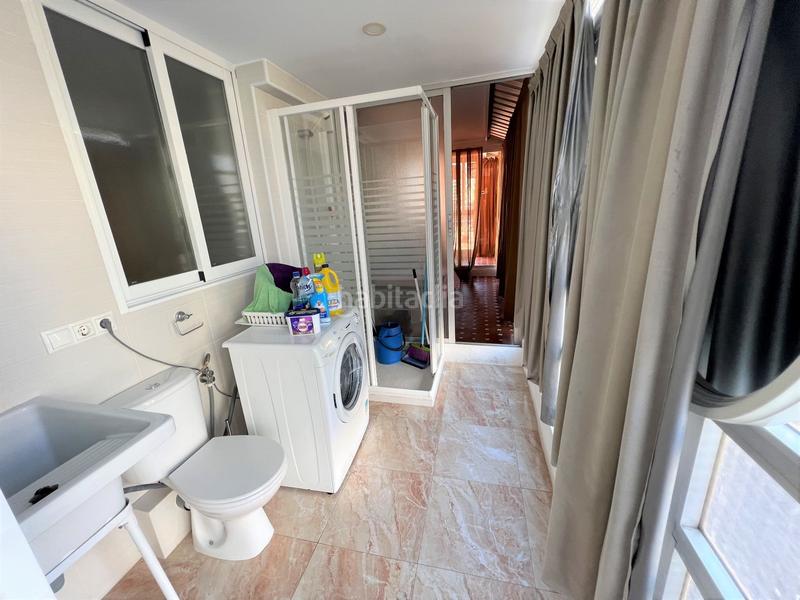 Foto e79c9329-d1b6-4251-8b2c-63214ae37899. Apartamento en Playa Levante Benidorm