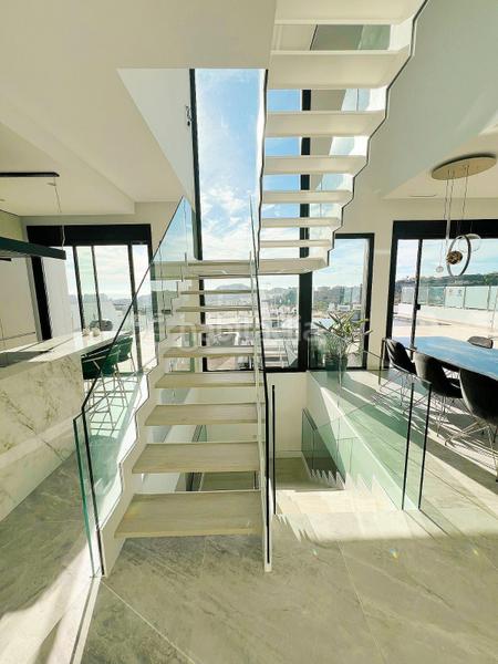 Foto 1ea5600b-32e4-4fb7-9eee-a4286c077478. Chalet mit pool in balcón de Finestrat-terra marina Finestrat