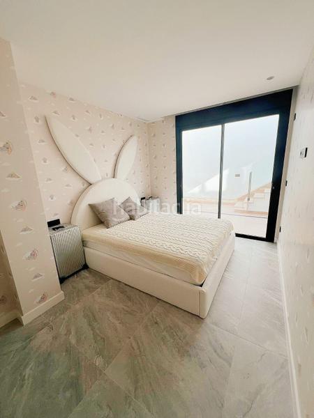 Foto 377567c2-7272-4d89-8729-7af66a8bc1c1. Chalet with pool in balcón de Finestrat-terra marina Finestrat