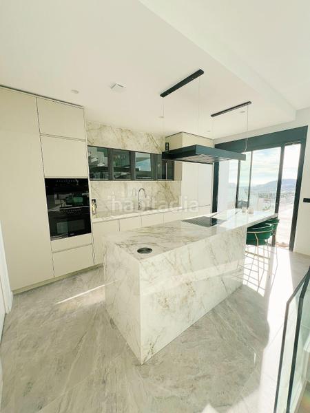 Foto 81173942-1f37-4137-969b-8719e6c1b27e. Chalet con piscina in balcón de Finestrat-terra marina Finestrat