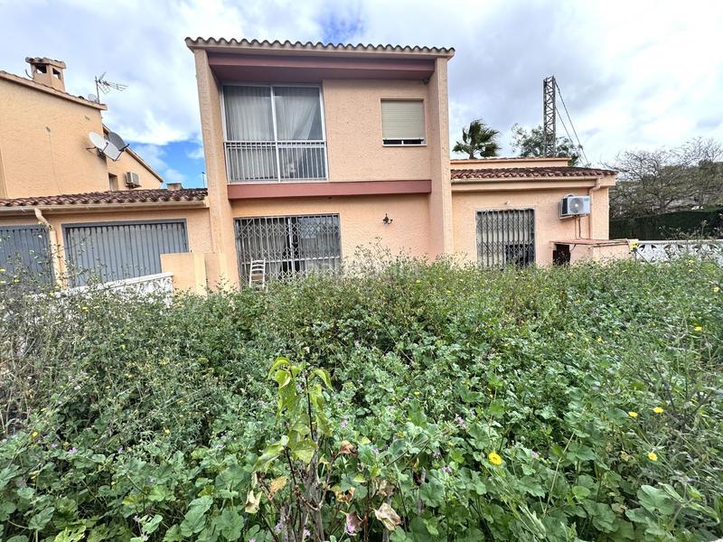 Foto 9f935321-531f-47cc-9783-ca81510b8fc0. Maison avec parking piscine dans Sierra Helada Benidorm