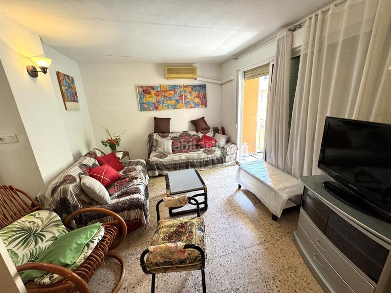 Foto 4c6c602f-3851-4974-827f-ab653a272516. Piso en Centro Urbano Benidorm