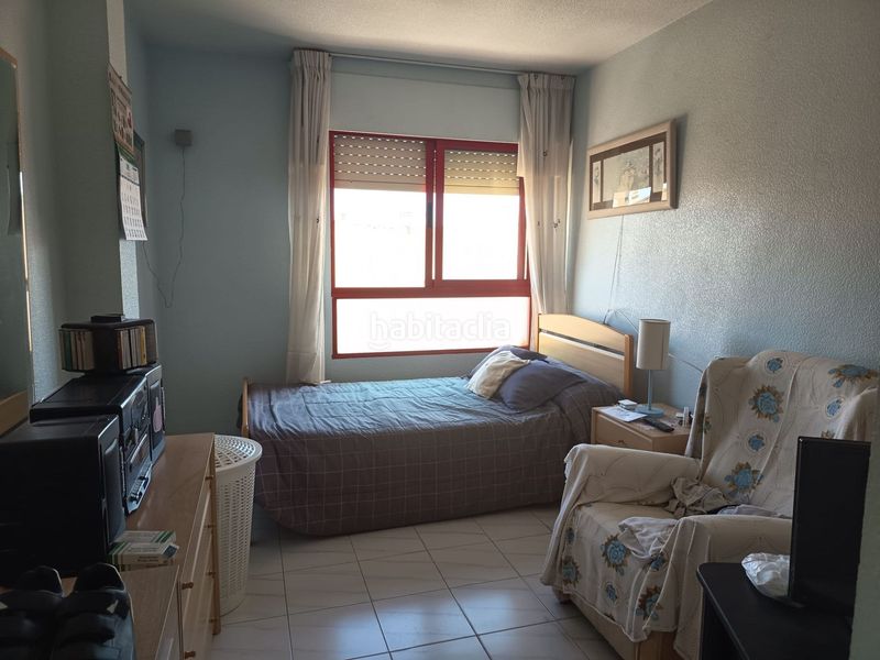 Foto 0ac01785-8143-4c41-870a-859a85575c16. Pis a Colonia Madrid Benidorm