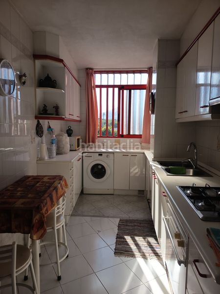 Foto 701b9f52-4c3c-4a8e-bf3d-c8be7da5459c. Pis a Colonia Madrid Benidorm