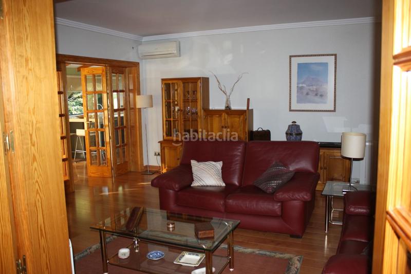 Foto 11eb0ff0-ea02-4d8d-b1fd-1864dfb1823e. Location maison avec piscine dans Sierra Helada Benidorm