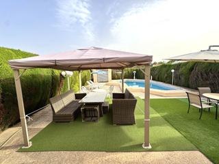 House in Urbanizaciones