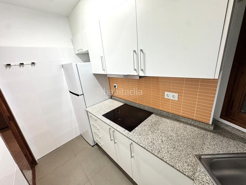 Foto 27d42bc5-e53f-4c5e-afe1-c78fc9b92f8e. Location appartement dans Casco Antiguo - Puerto Benidorm