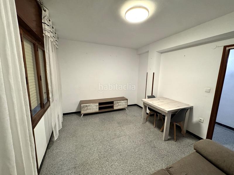 Foto 7c7dd25e-fc96-4f5e-8c8f-6d01ba4b901f. Rent flat in Casco Antiguo - Puerto Benidorm