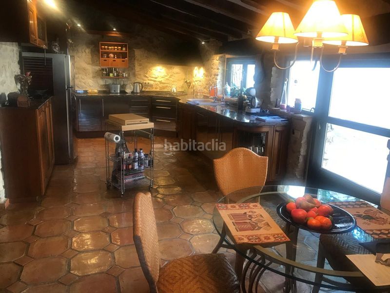 Foto f6ce3ffd-e6bd-4398-bbbd-355ab72e25ab. Casa amb calefacció piscina a Relleu