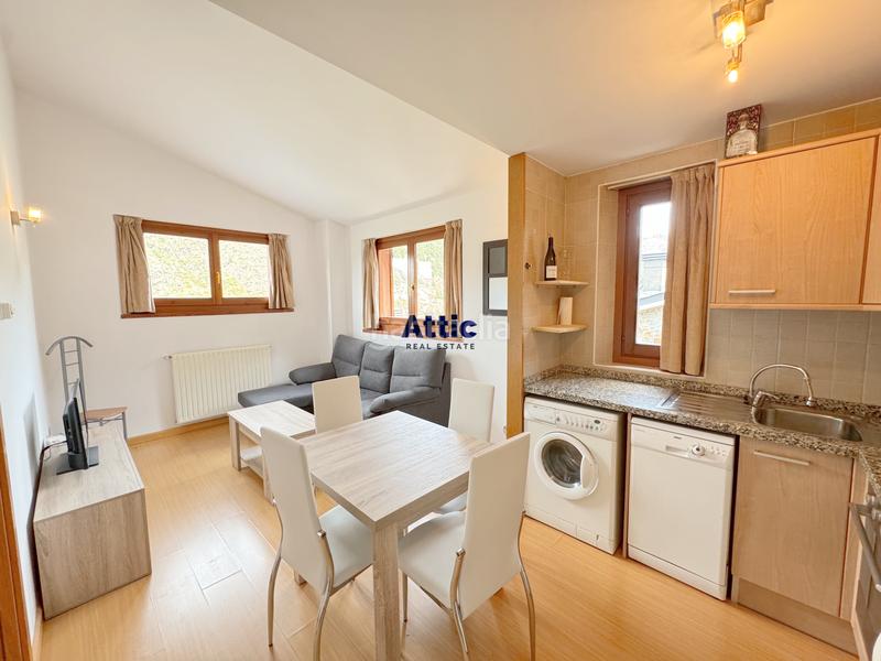 Foto ba0e9c59-6bcf-402c-8816-02ede9247824. Duplex in camí marrades del piol 6 in Soldeu-Incles Canillo