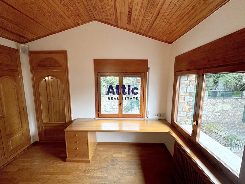 Foto 4f94ef49-7959-4f5b-8cf9-f83026629a2c. Chalet in carretera d'engolasters 18 in Escaldes-Engordany