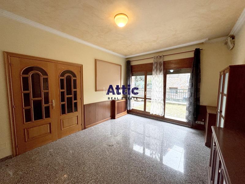 Foto 9b3a8953-9c43-4050-a3c7-c528ae3b18e5. Chalet in carretera d'engolasters 18 in Escaldes-Engordany