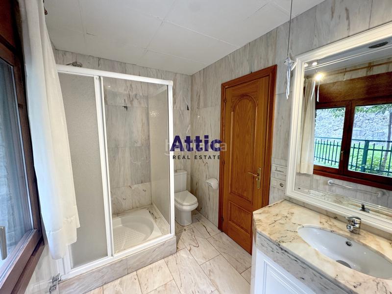 Foto cd8812fe-46e8-4de4-93f7-226f772bf466. Chalet in carretera d'engolasters 18 in Escaldes-Engordany