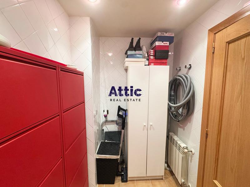 Foto 49be1a45-0fee-468a-a967-2b0c2265d99b. Duplex in urbanització la plana 24 in Escaldes-Engordany