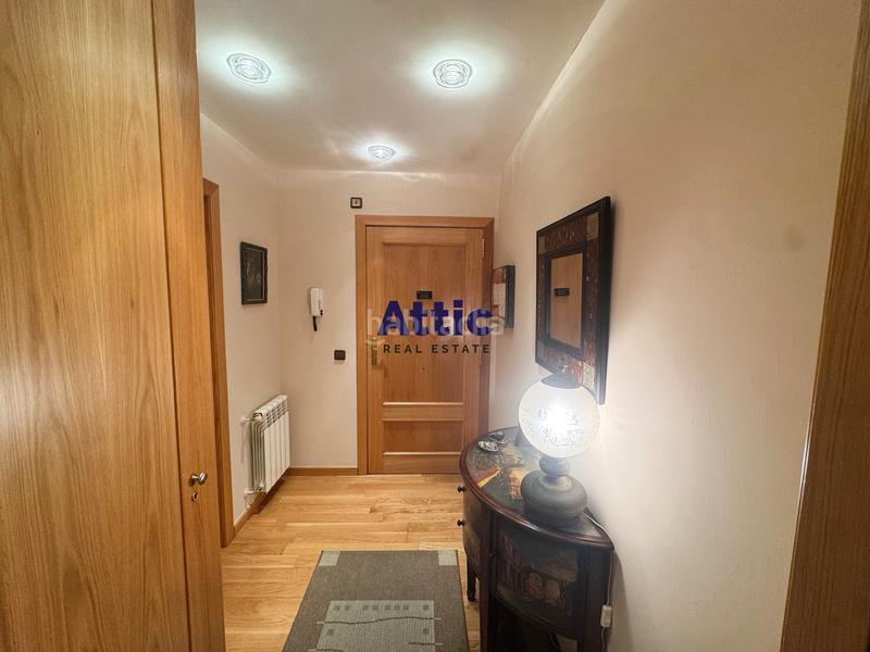 Foto 71217f37-7b6e-46cd-88fc-3c29ab603a61. Duplex in urbanització la plana 24 in Escaldes-Engordany