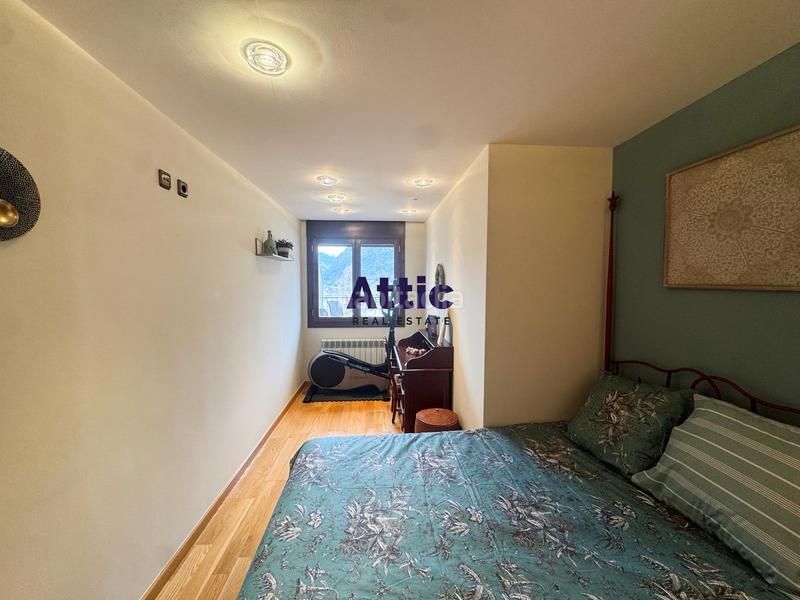 Foto 753e2fd4-1519-40fe-8424-a0be77187bb2. Duplex in urbanització la plana 24 in Escaldes-Engordany