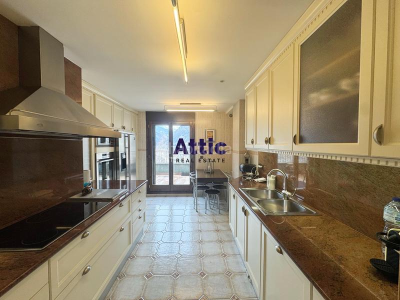 Foto 7659b7e0-dd6c-42f0-812d-fb78171dddee. Duplex in urbanització la plana 24 in Escaldes-Engordany