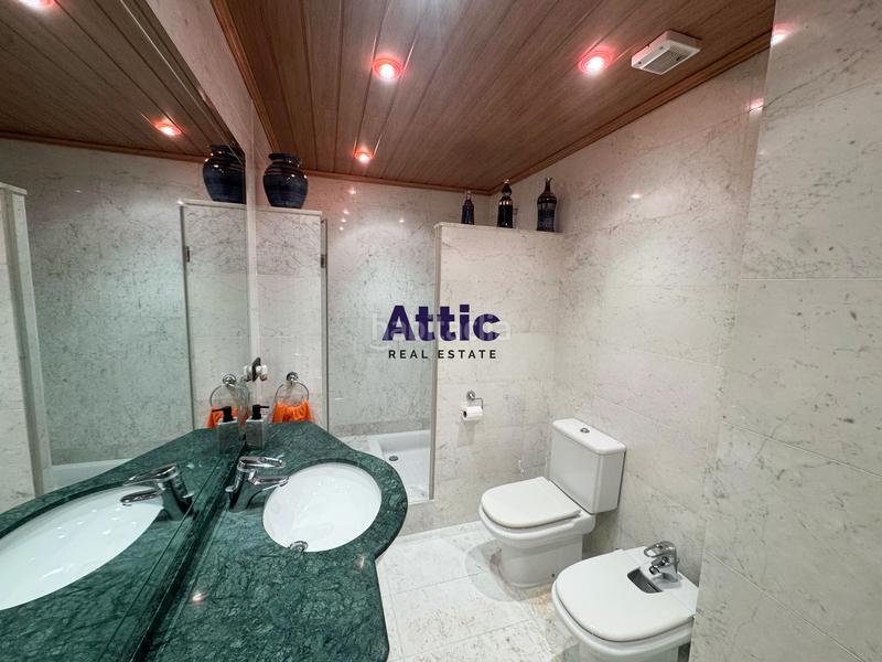 Foto ad5ae2a8-ef74-4004-992e-22b6e3de0c02. Duplex in urbanització la plana 24 in Escaldes-Engordany