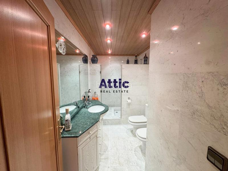 Foto fea7d78e-3ffe-45b6-88c8-55252c04208c. Duplex in urbanització la plana 24 in Escaldes-Engordany