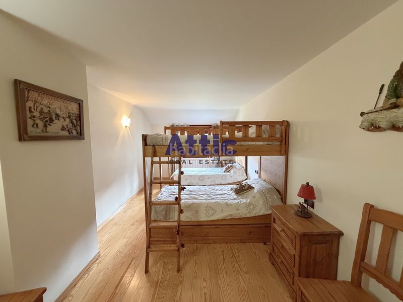 Foto b3f8a005-1729-4ab8-8d96-c69c5c3961d4. Casa adossada amb xemeneia calefacció a Pas de La Casa Encamp