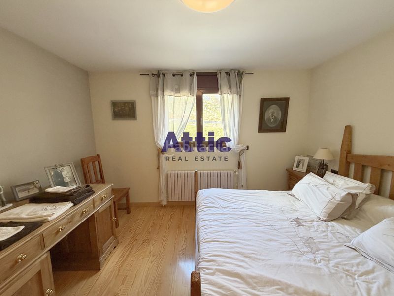 Foto c2cbfb62-bd14-4f7a-b1c4-979c509c8bf2. Casa adossada amb xemeneia calefacció a Pas de La Casa Encamp