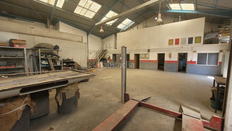 Foto 79e89f61-c23f-42a0-b081-fbf8da282823. Local comercial en Centro Puertollano