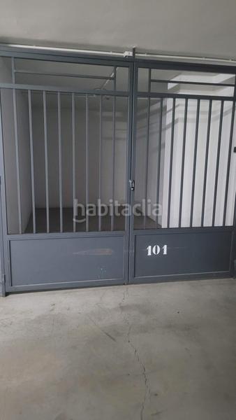 Foto 493c6eb1-81c3-455d-b336-1ab26172f5e8. Aparcament cotxe a paseo de san gregorio 74 a Centro Puertollano