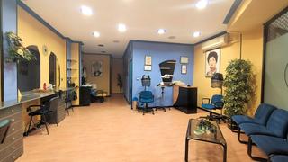 Lloguer Local Comercial a Paseo de san gregorio 84. Peluqueria equipada en alquiler.