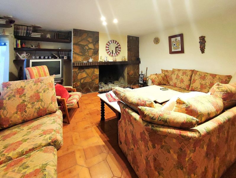 Foto 09a2d494-b915-464e-9d07-39d507b27fe4. Chalet mit heizung parking pool in Argamasilla de Calatrava