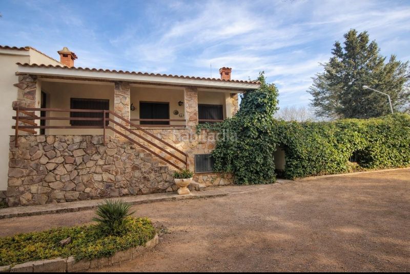 Foto a39d4262-335d-4f6b-90f7-f7622473b1b9. Chalet mit heizung parking pool in Argamasilla de Calatrava